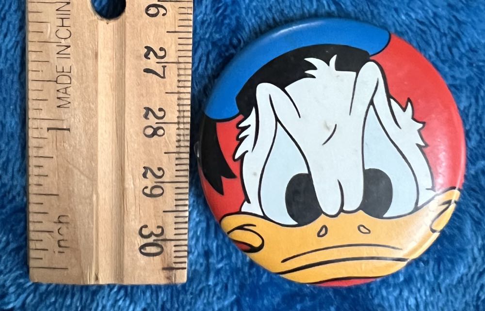 126) Angry Donald Duck 1.5” Button Badge Vintage   plush collectible - Main Image 2