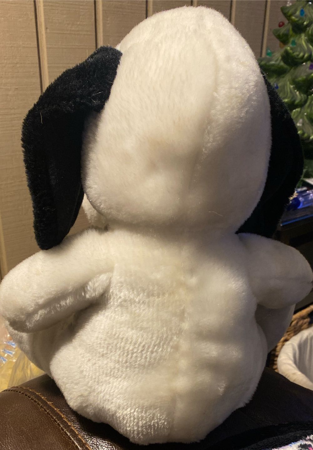 Best Toy Mfg Ltd Large White Dog Plush Like Snoopy  (United States) plush collectible - Main Image 2