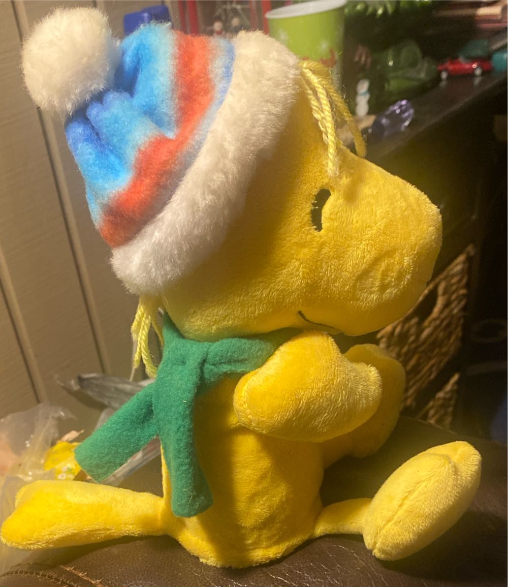Gemmy Peanuts Woodstock With Snowflake Animated Plush  (United States) plush collectible - Main Image 2