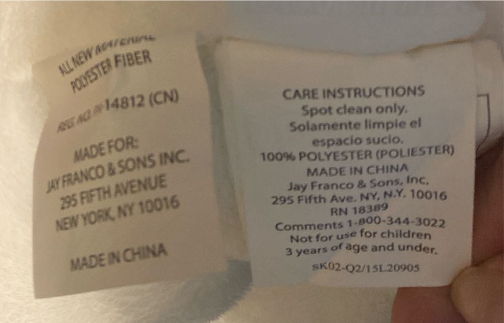 Jay Franco & Sons Peanuts Large Snoopy Plush  (United States) plush collectible [Barcode 032281268473] - Main Image 4