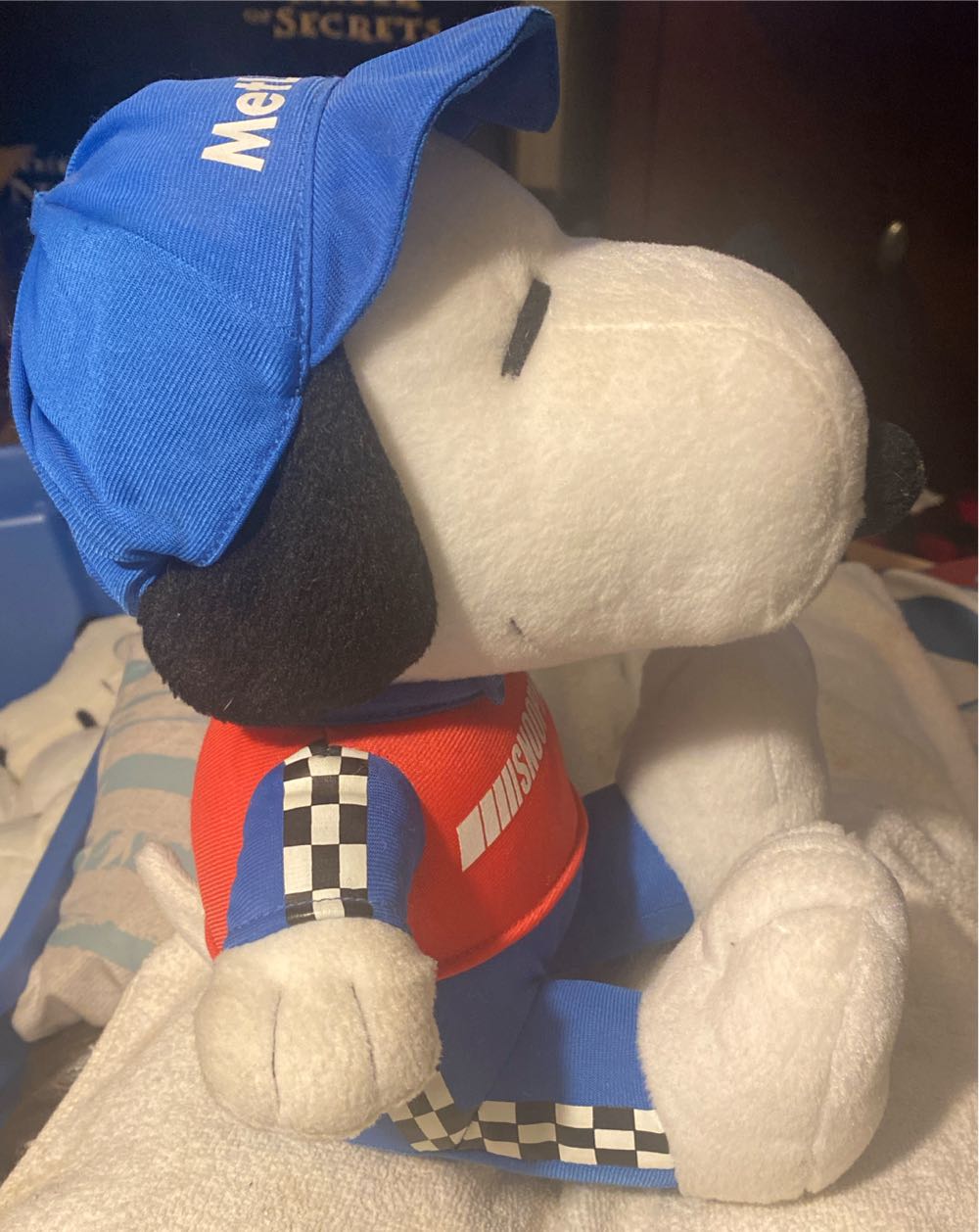 MetLife Racing Snoopy Plush  (United States) plush collectible - Main Image 2