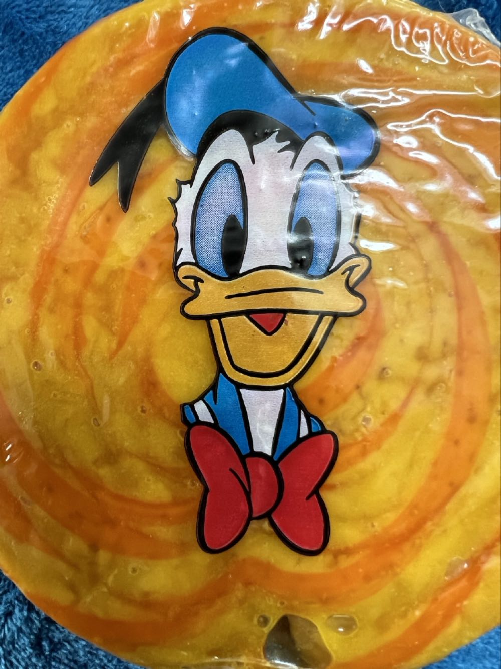 144) Vintage, Twirl Pops, Donald Duck, Lollipop Candy Never Opened no cracks  plush collectible [Barcode 074295020500] - Main Image 2