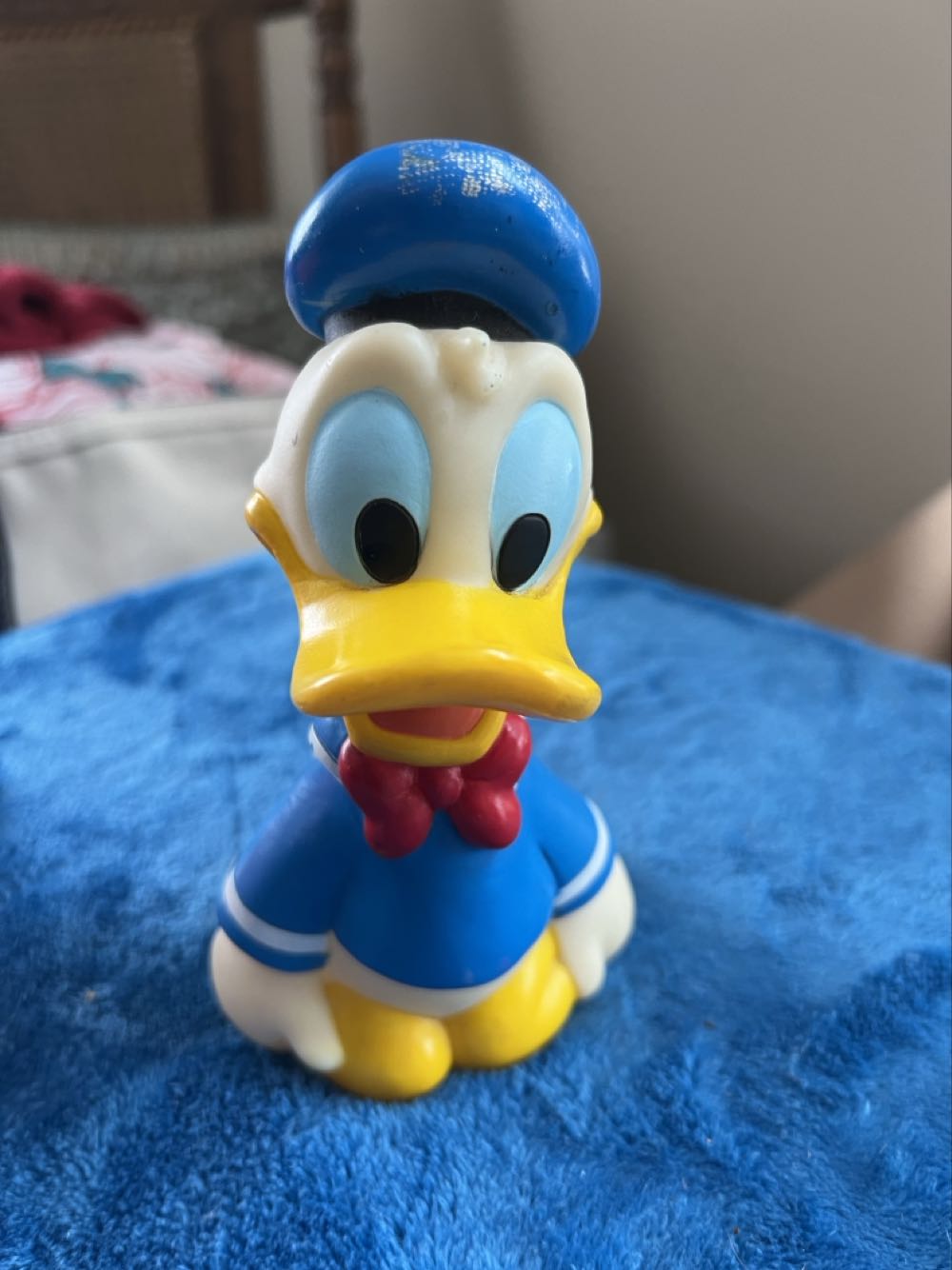 153) Genuine Disney 6” (inch) PVC / Plastic Donald Duck Collectible Coin Money Bank  plush collectible - Main Image 3