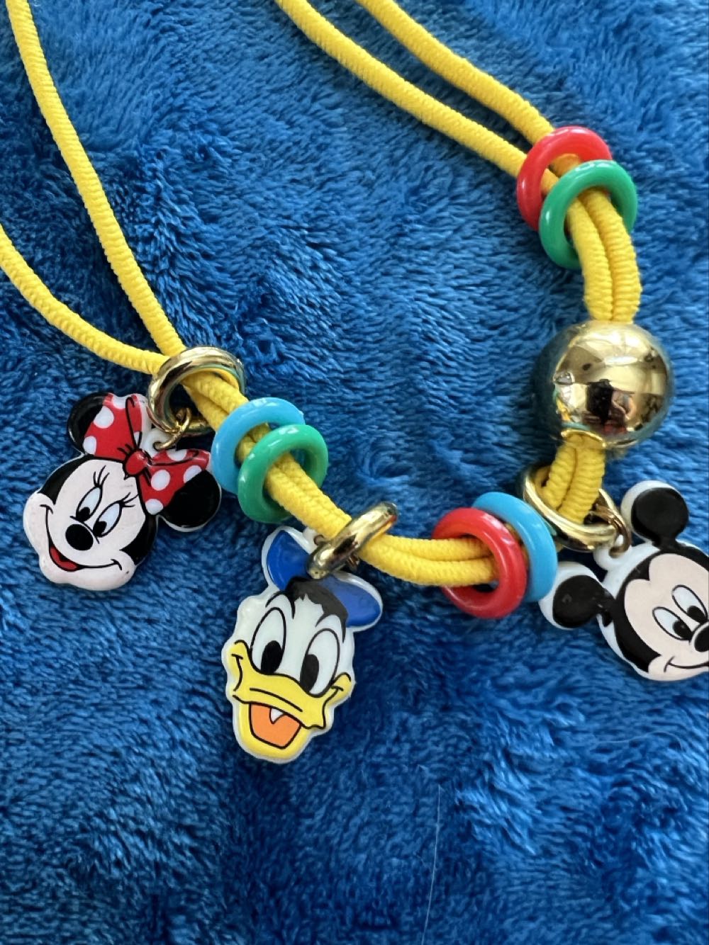 165) Vintage Disney Mickey Mouse Minnie Donald Duck Charm Anklet Bracelet Yellow Elastic  plush collectible - Main Image 2