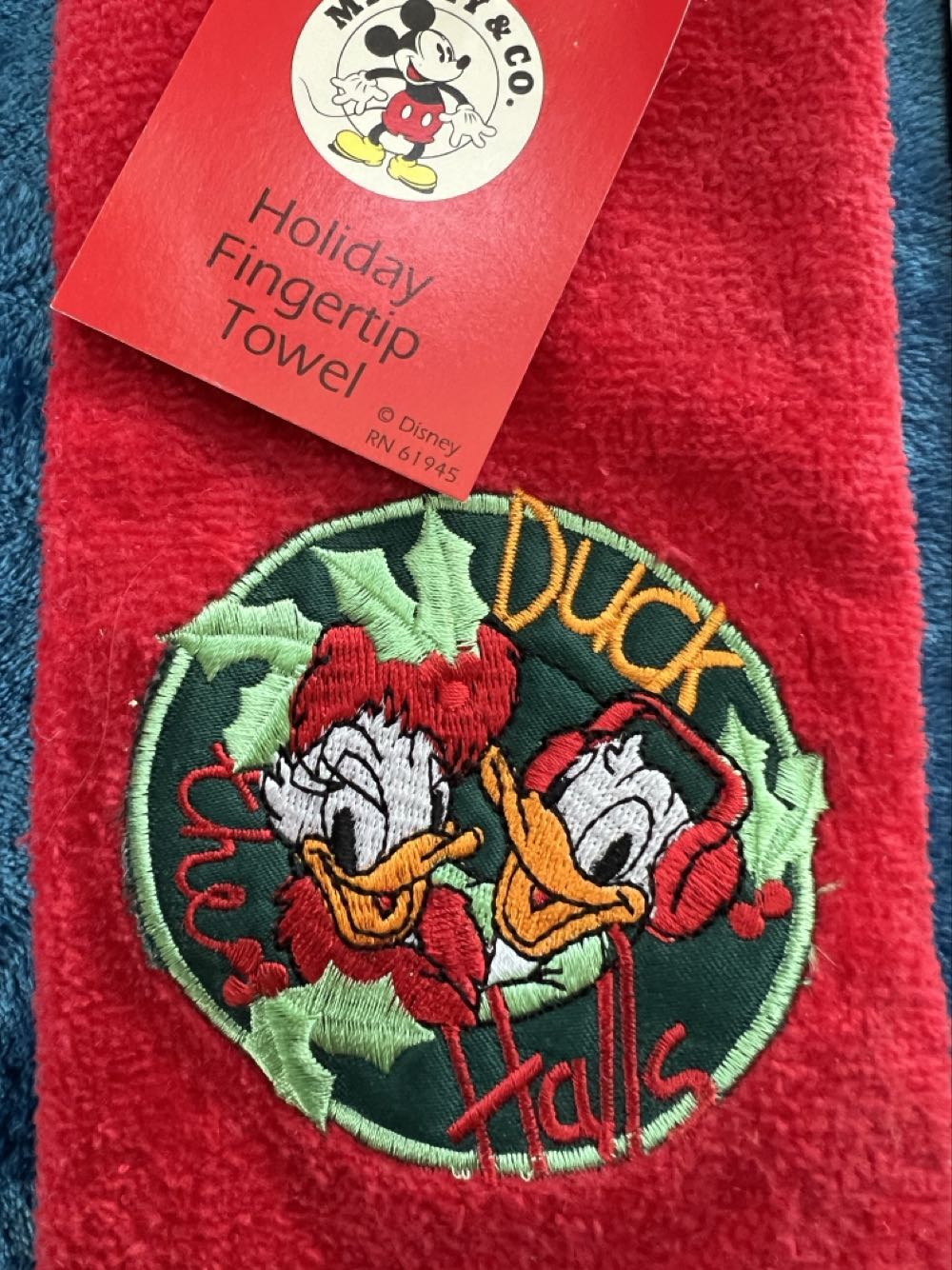 171) Walt Disney Mickey & Co. Mickey Mouse Holiday Christmas Fingertip Towel NWT Red Donald  plush collectible [Barcode 036326272609] - Main Image 3