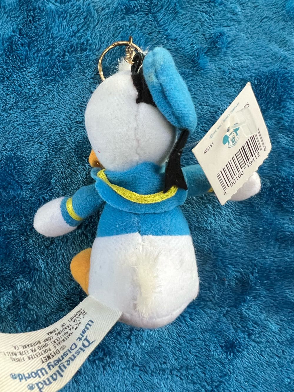 180) Disney Donald Duck Plushy Keychain (w/o original price tag) 1990s  plush collectible - Main Image 4