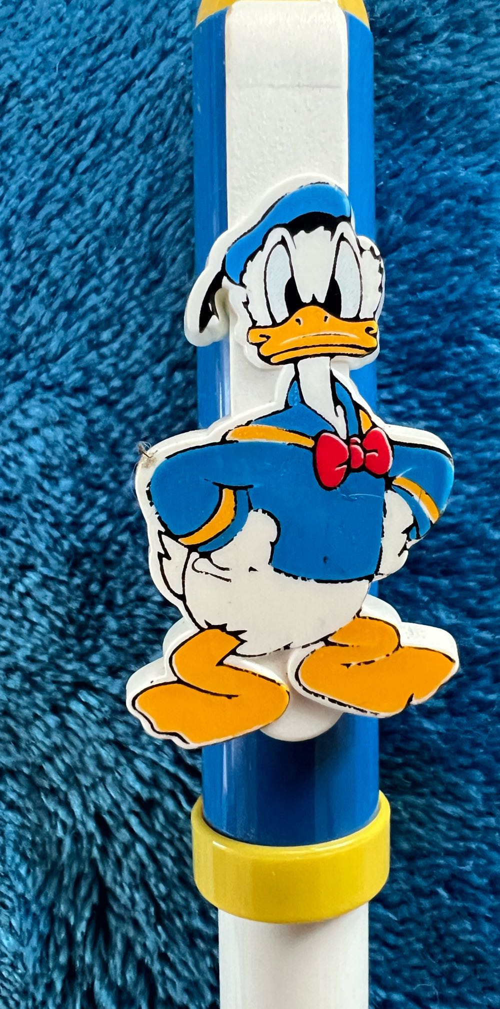 181) vintage Donald Duck, Disney pen, click made in Germany  plush collectible - Main Image 2