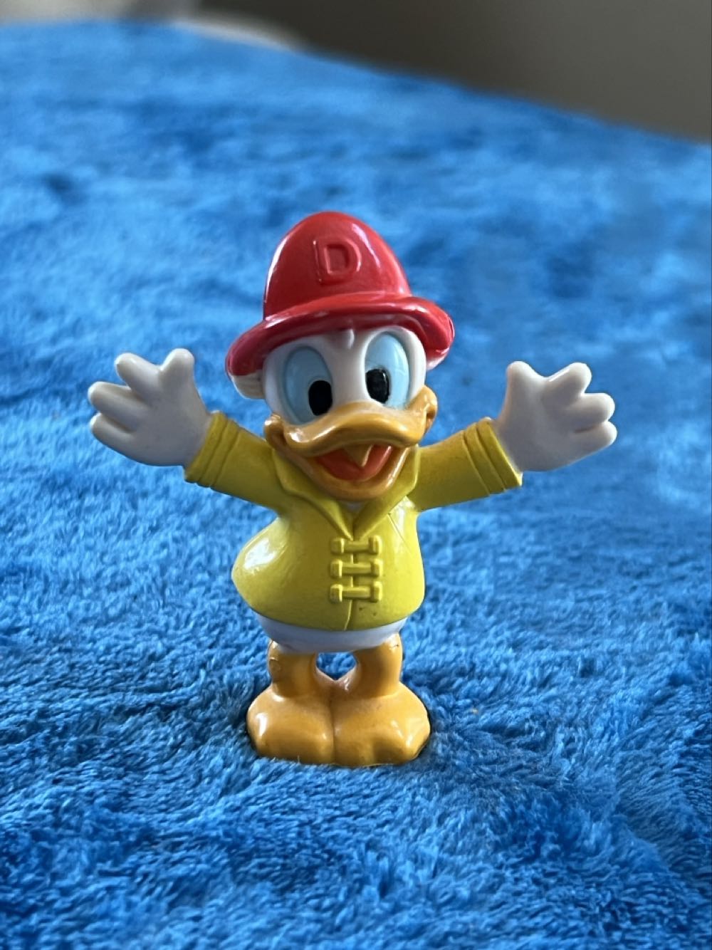 184) Vintage Disney Duck Tales Dewey Duck Fireman Firefighter 2.25” CollectibleFigure  plush collectible - Main Image 4