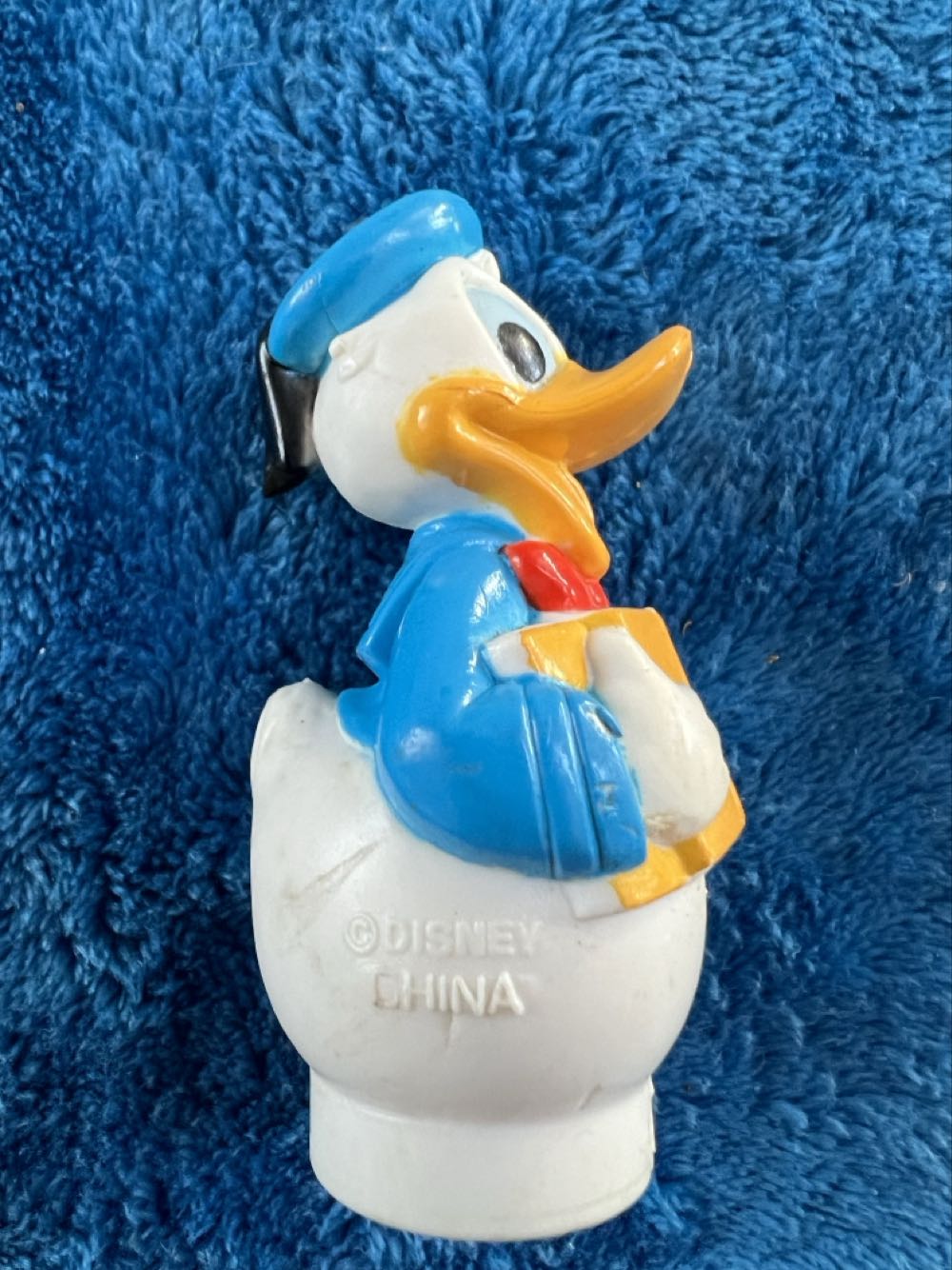 185) Vintage Disney PVC Finger Puppet Donald Duck Pretend Play Time 0322!!!  plush collectible - Main Image 2