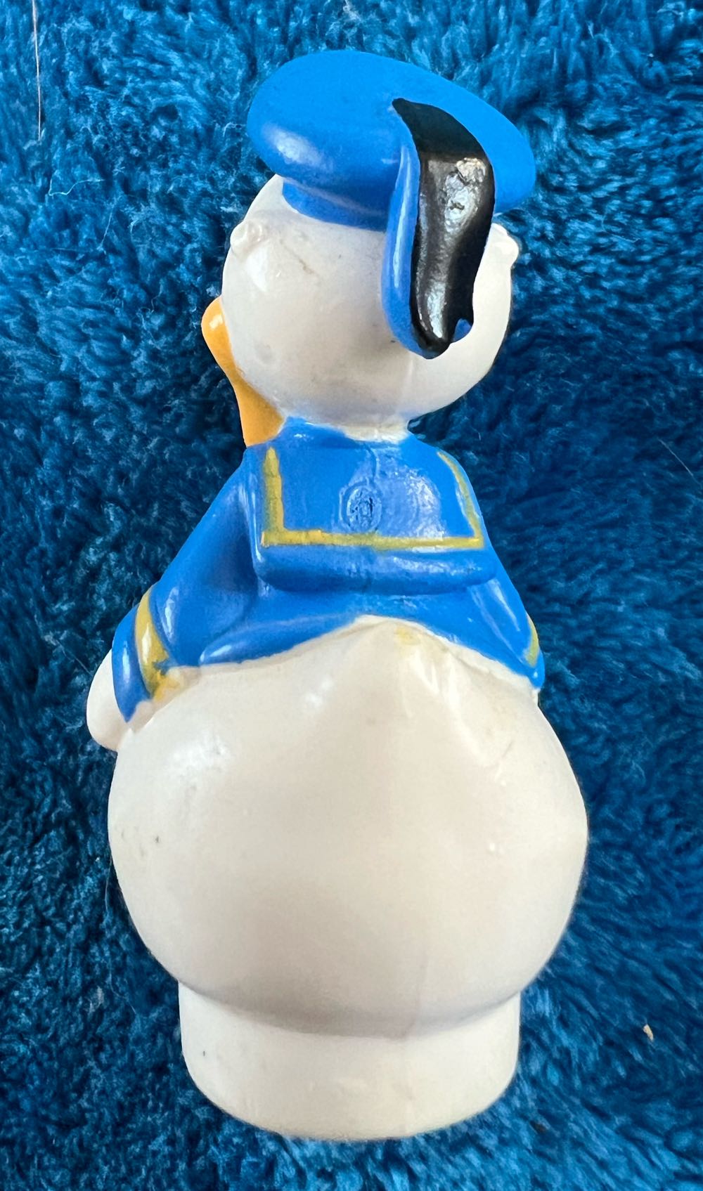 187) Vintage Disney Donald Duck PVC Figure Finger Puppet  plush collectible - Main Image 4