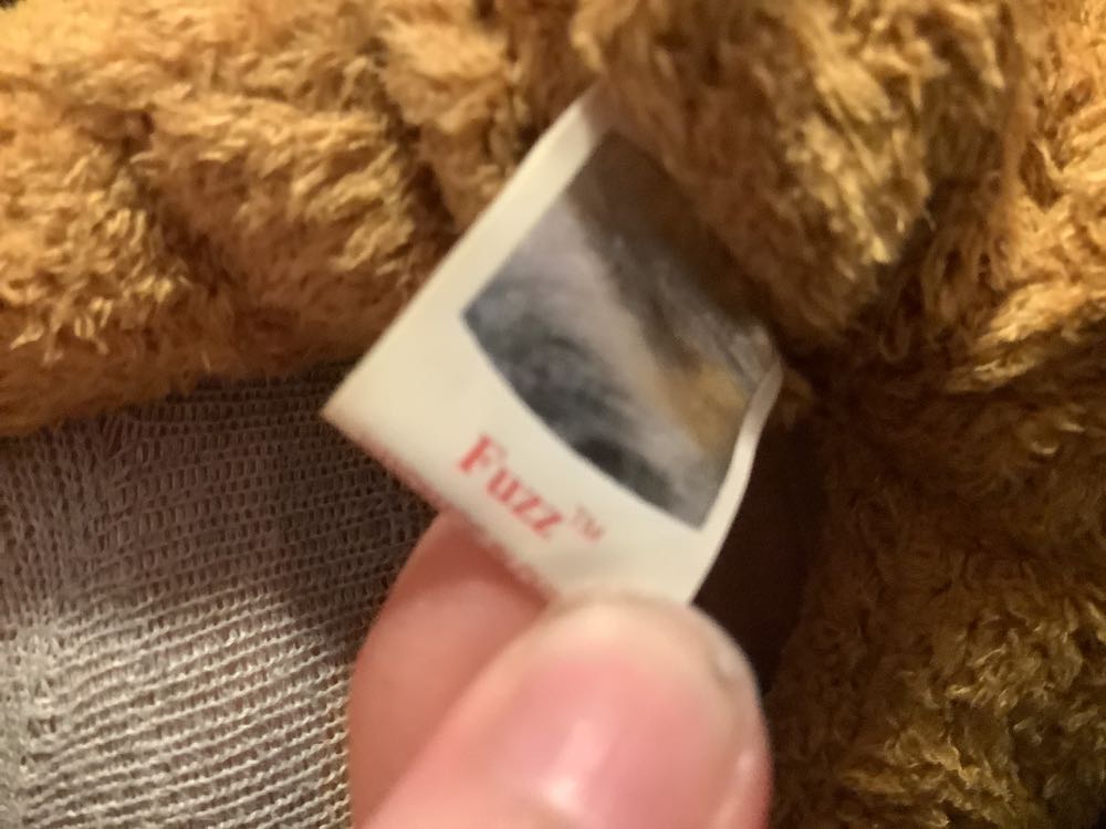 Fuzz The Bear  (United States) plush collectible [Barcode 008421042371] - Main Image 3