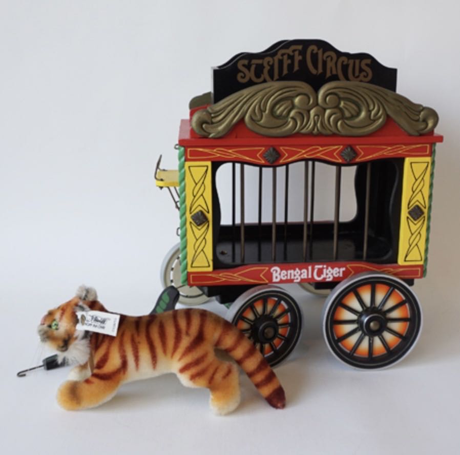 Steiff- Tiger - Golden Age Of Circus  plush collectible - Main Image 2
