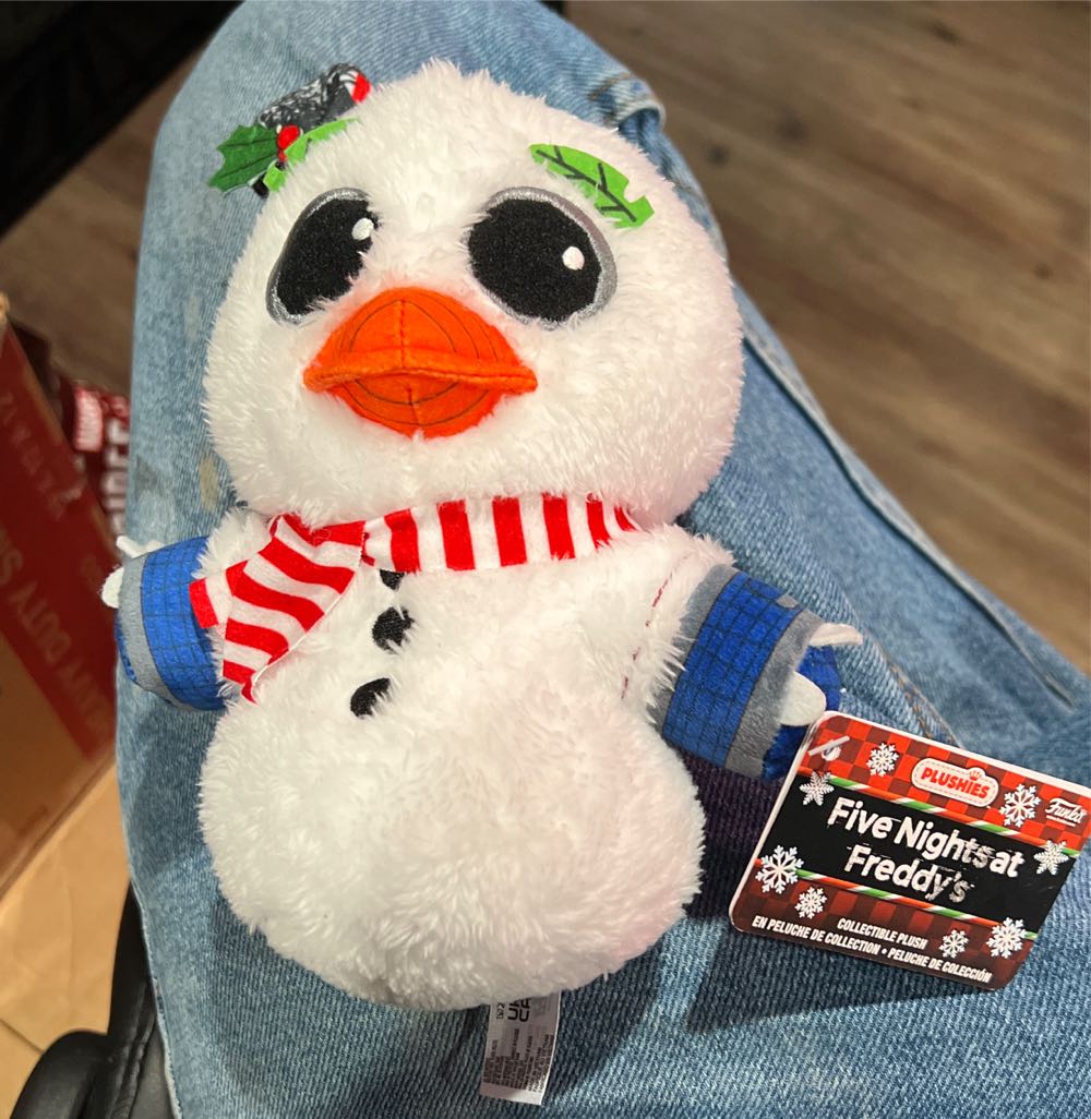 11 Inches Soft Toy Funko Five Nights At Freddy’s Holiday Chica Fnaf Holiday Fnaf Cuddly Toy 7 Inches Snow Snowman Inch Plush: Pop Freddys 7” New Figure Pop! 6” 7 Acc  (United States) plush collectible [Barcode 889698724906] - Main Image 2