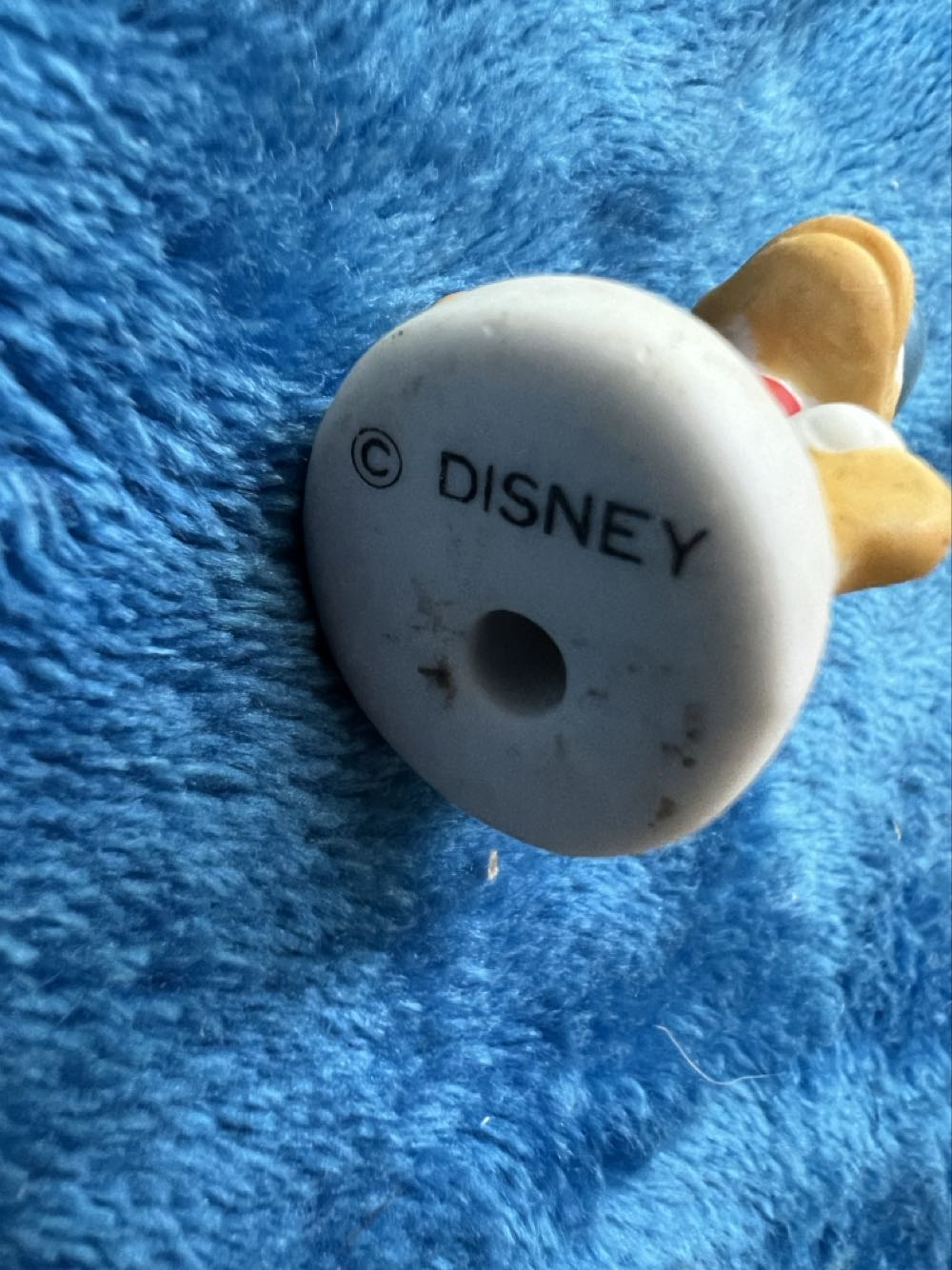 218) Vtg Disney Schmid Bisque Porcelain Miniature Ornament DONALD DUCK 1.5” Figurine Mini   plush collectible - Main Image 3