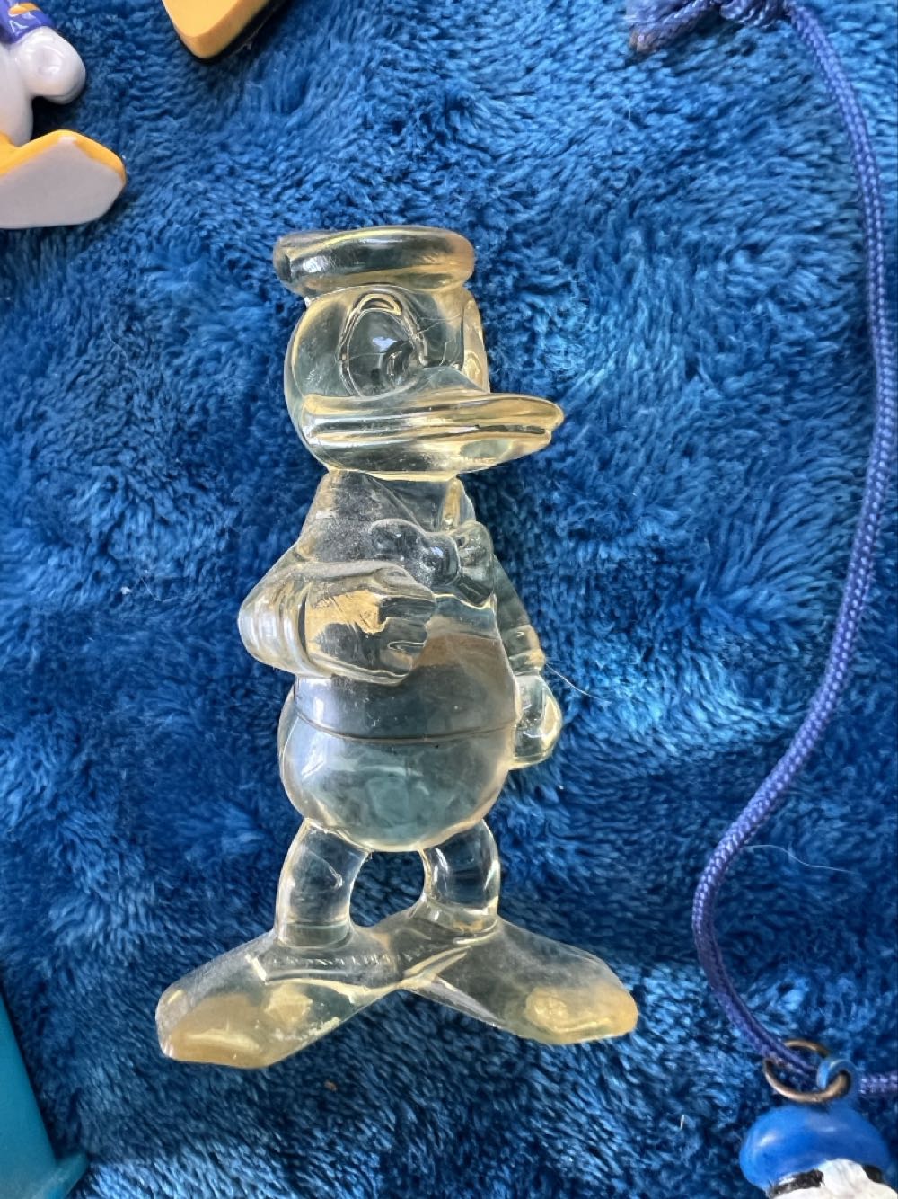 219) 6 Miscellaneous Vintage Donald Duck. Necklace Pin Magnet Pez  plush collectible - Main Image 2