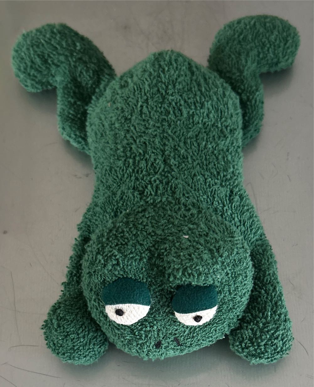 Russ Berrie: “Ribbity” The Frog  plush collectible - Main Image 2