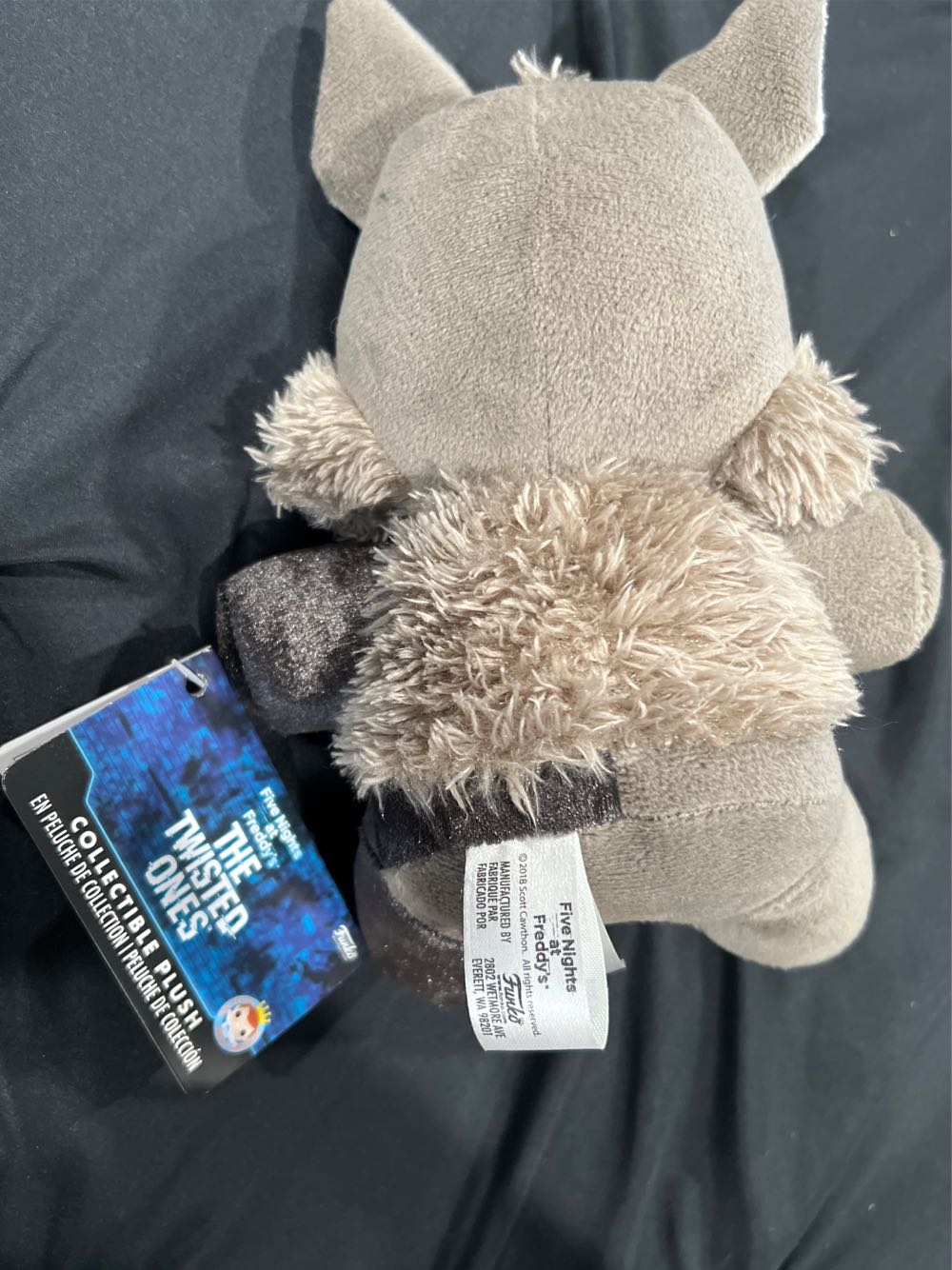 4 Twisted Wolf  plush collectible [Barcode 889698297042] - Main Image 2