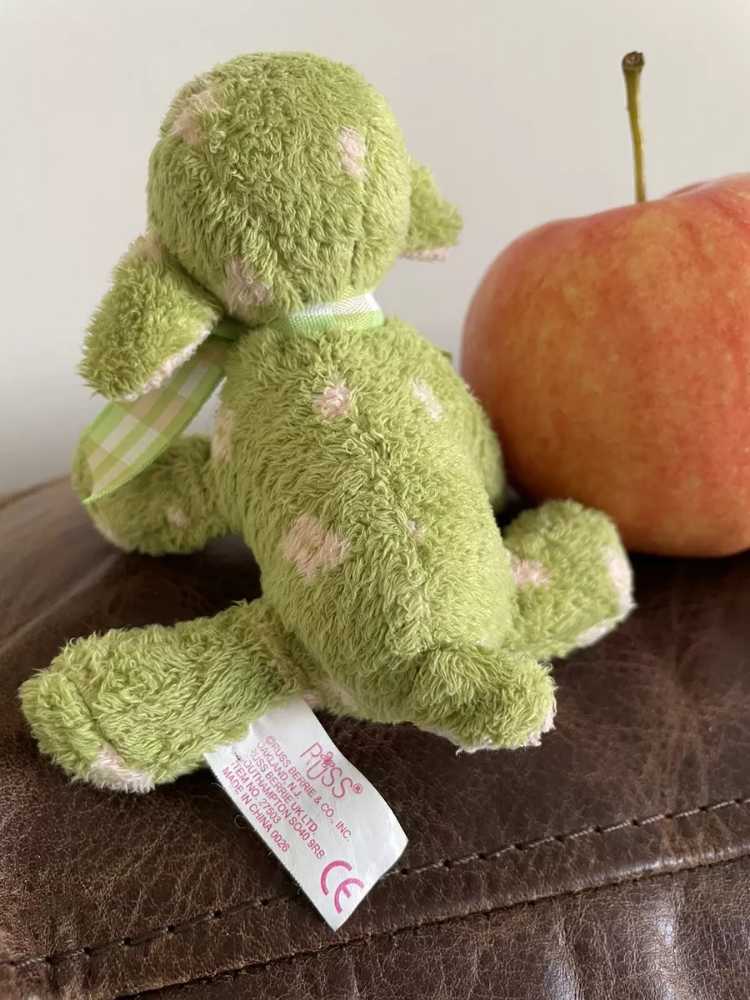 Russ Berrie - Green Lamb ” Clover ” 4”  (United States) plush collectible - Main Image 3