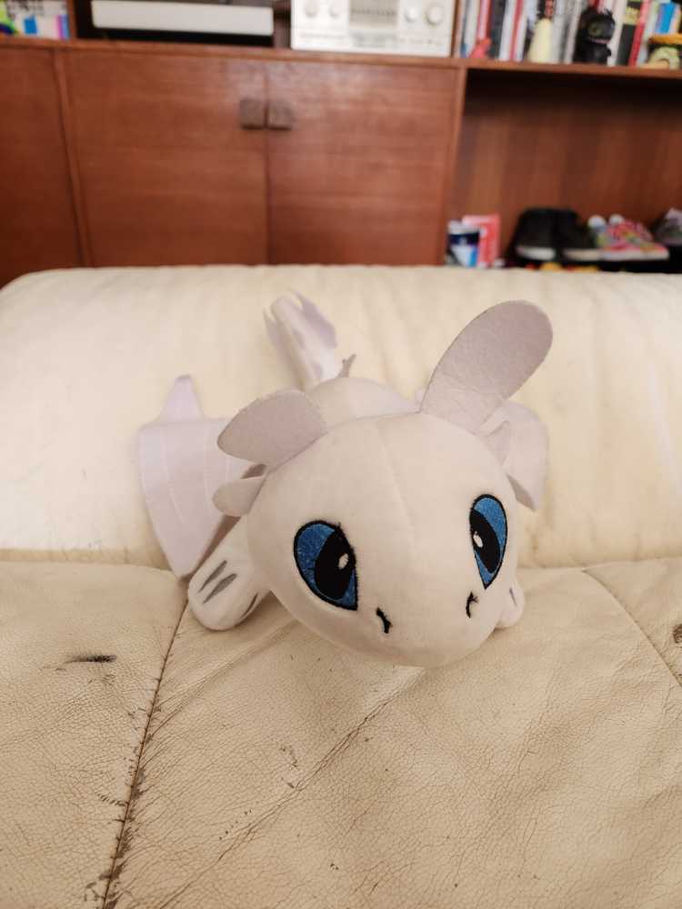 Tentacle Kitty Ice Wyrm Little One