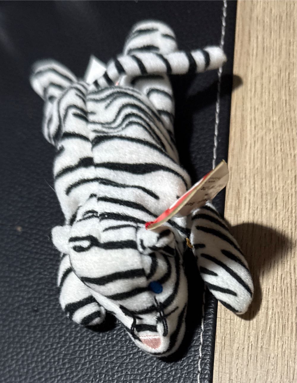 Blizz the Tiger (2000 McDonald’s Teenie #10)  plush collectible - Main Image 3