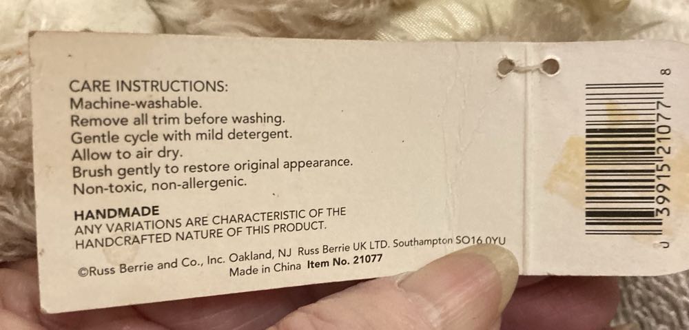 Bearniece  (United States) plush collectible [Barcode 039915210778] - Main Image 4