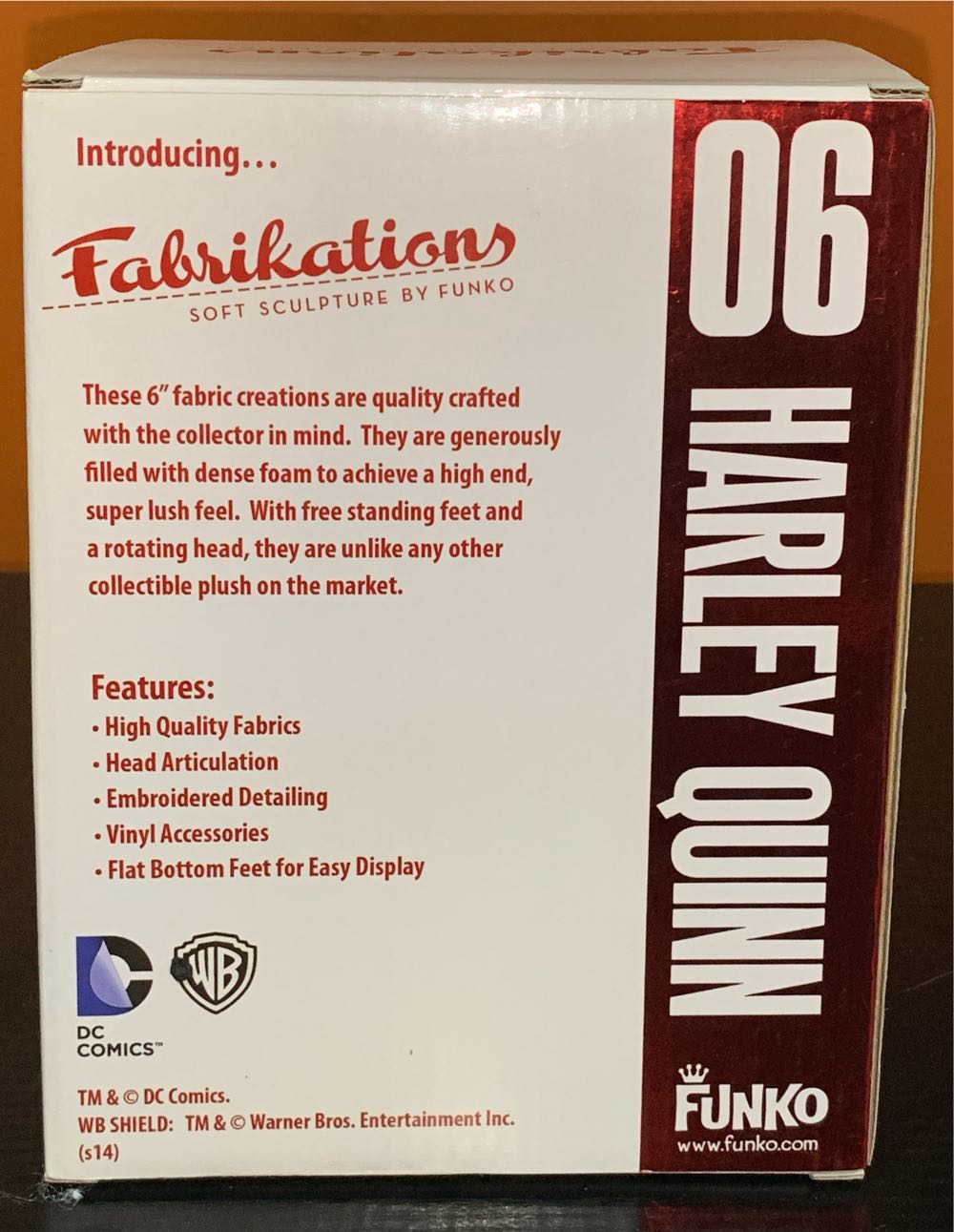 Harley Quinn  plush collectible [Barcode 849803040642] - Main Image 3