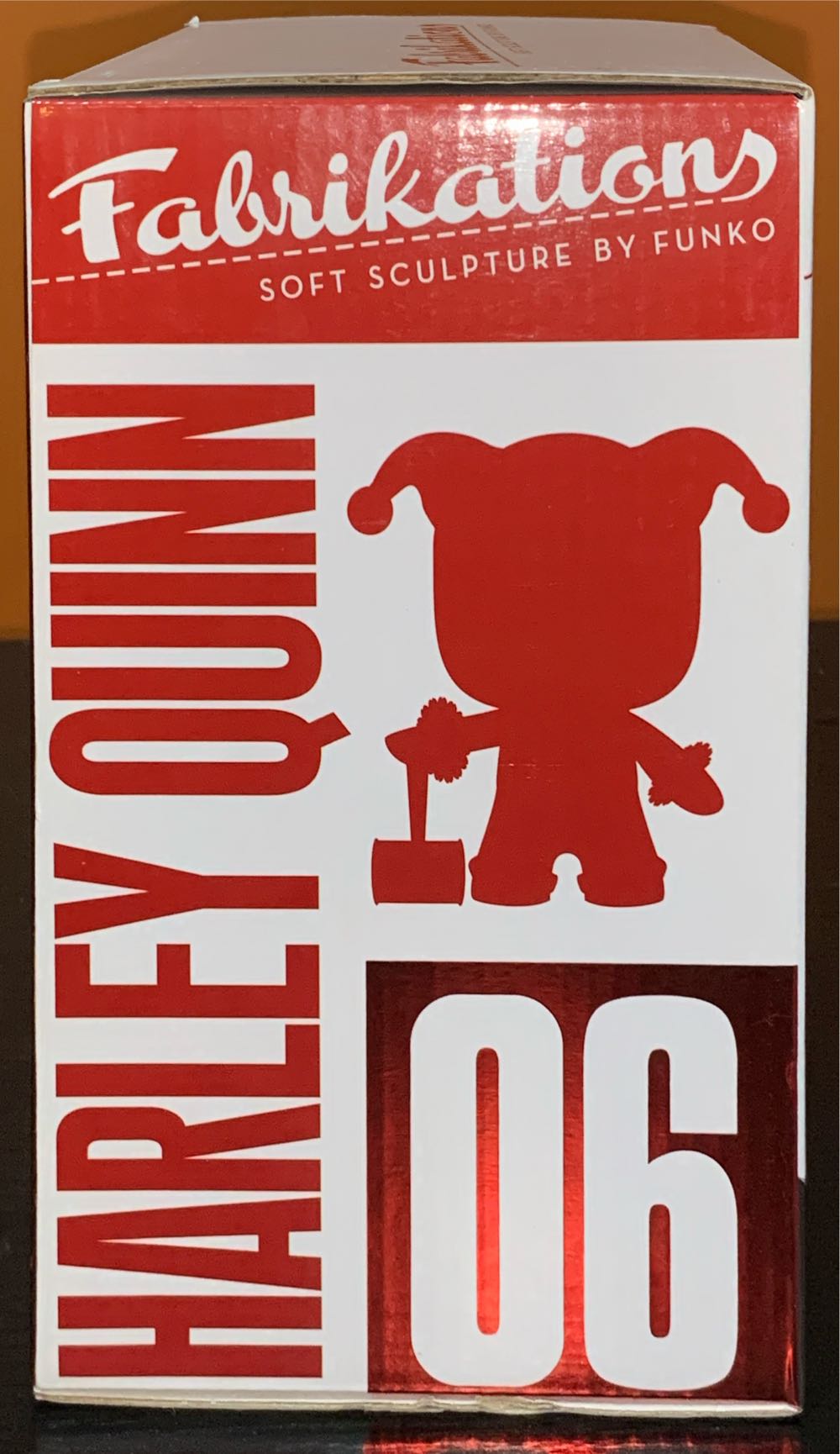 Harley Quinn  plush collectible [Barcode 849803040642] - Main Image 4