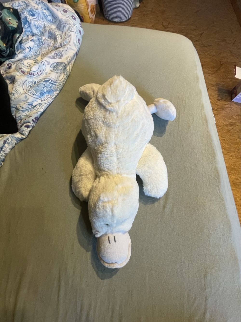 Ente ~ Oscar  plush collectible - Main Image 3