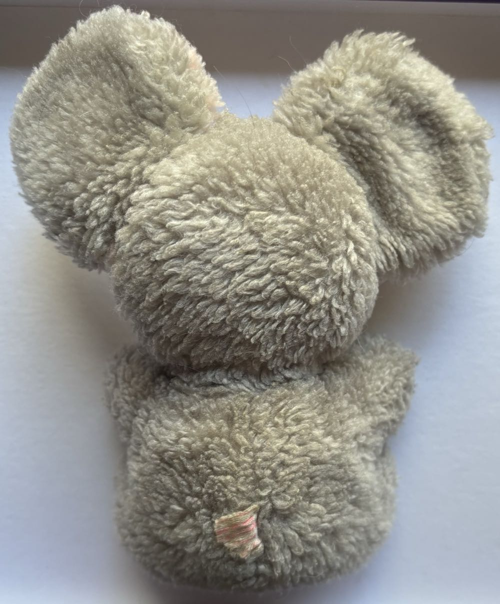 Mouse  (Australia) plush collectible - Main Image 2