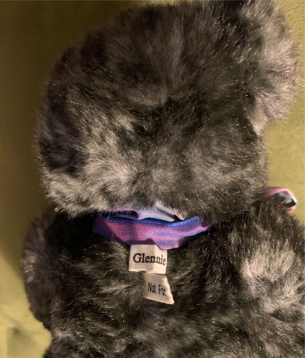 Glennie Bear #5  plush collectible - Main Image 3