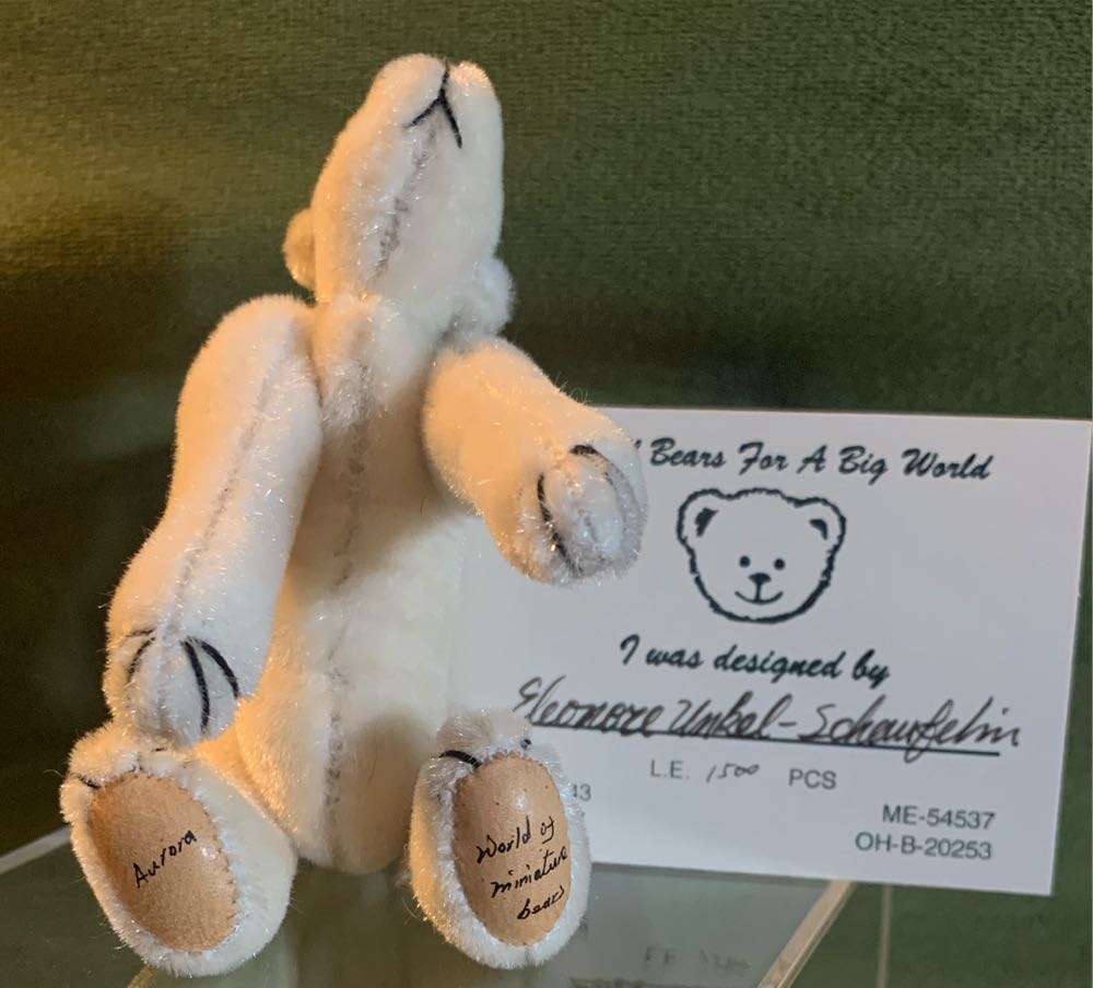 Aurora World of Miniature Bears  (United States) plush collectible - Main Image 2