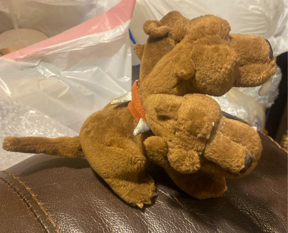 Fluffy The 3 Headed Dog From Harry Potter And The Sorcerer’s Stone By GUND  (United States) plush collectible [Barcode 028399754052] - Main Image 2