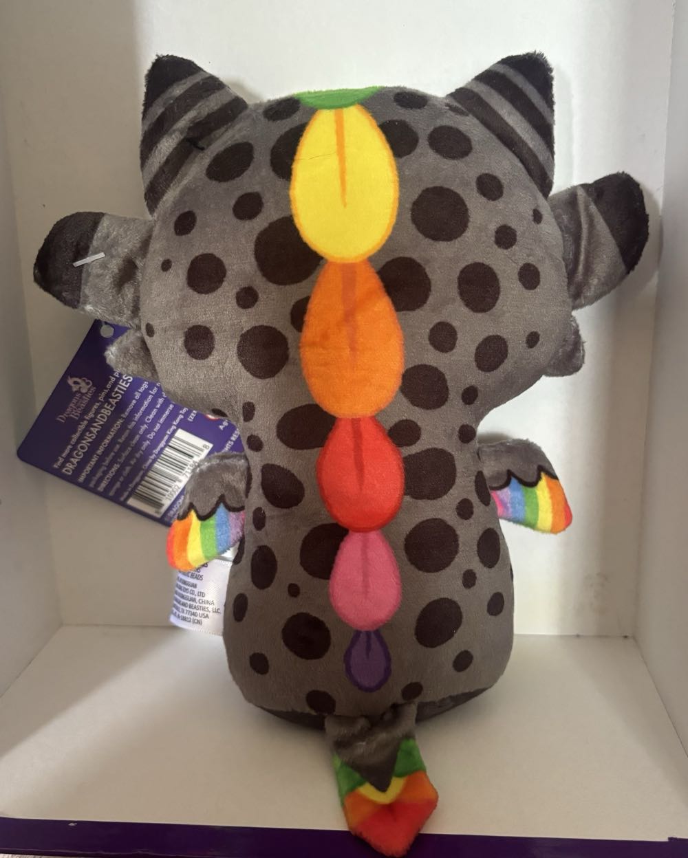 D&B ZEN ‘Cupcake’ BEANIE PUFF PLUSH  (Australia) plush collectible [Barcode 810002711848] - Main Image 3