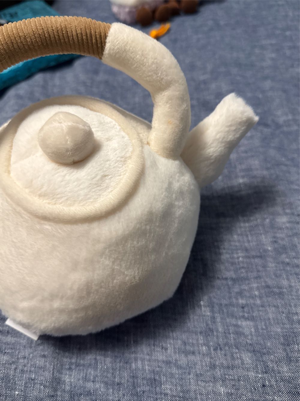 Titia Teapot Shanghai Exclusive   plush collectible [Barcode 670983161311] - Main Image 2