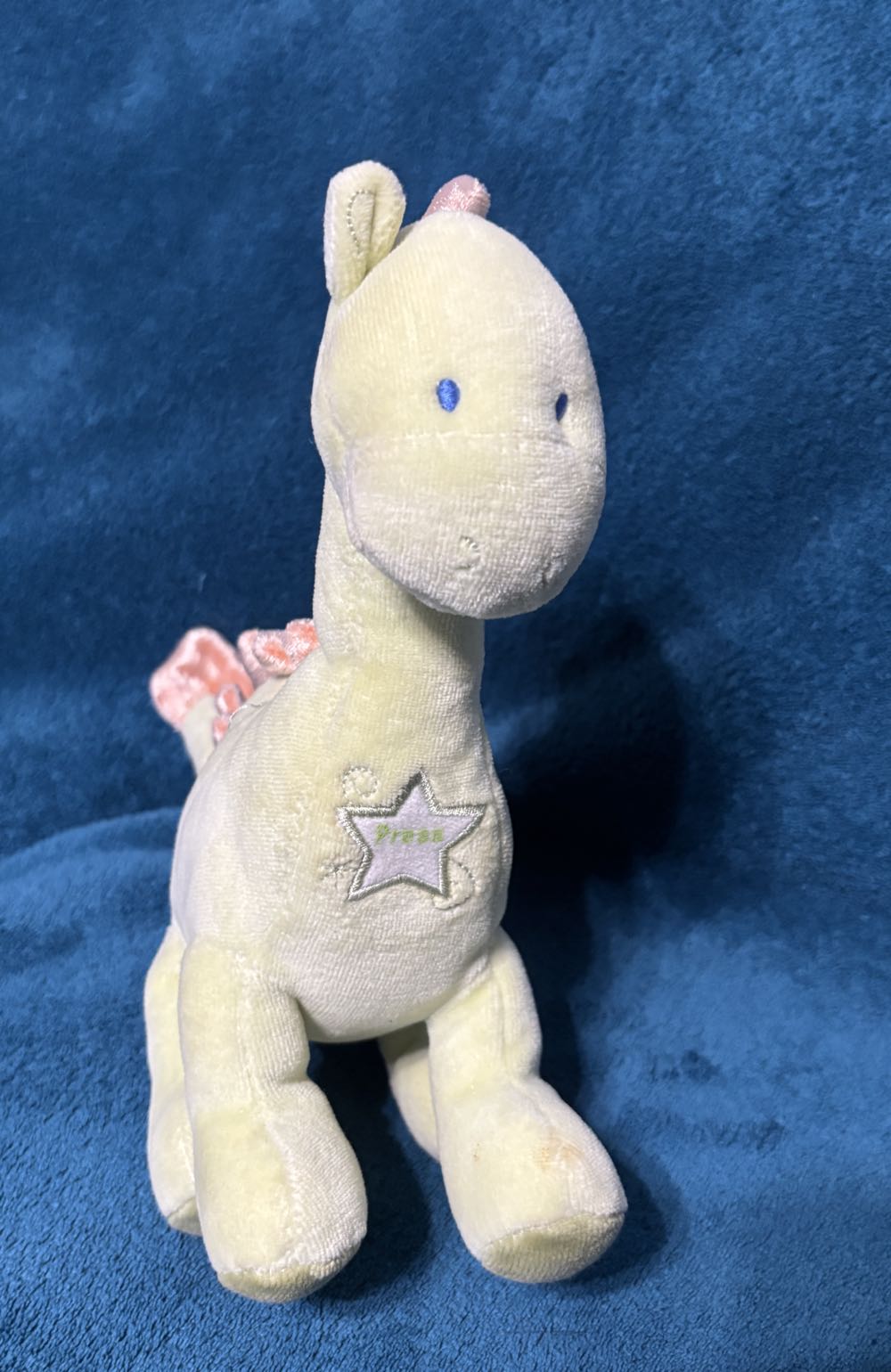 The Disney Vintage Disney Store Mini Bean Bag Christmas Holiday With Tags! Minnie Santa Mouse 7” New Stuffed Toy Animal Mickey Tags Claus & Beanie Nwt 9” Mrs In Mrs. 8” Miss ~ Outfit Tag