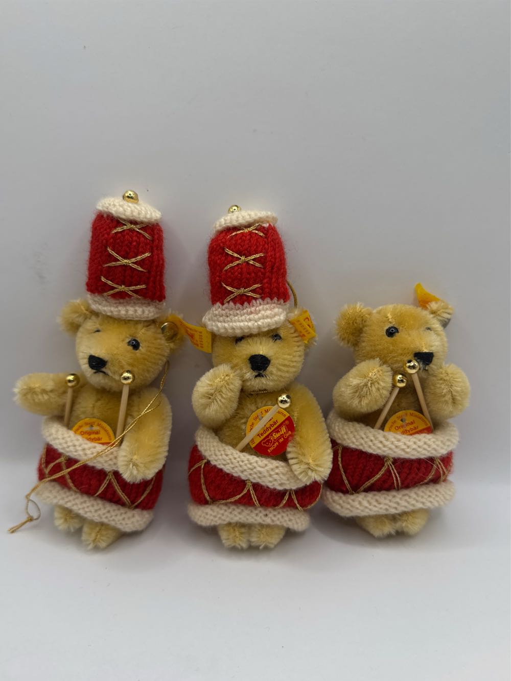 Whimsicott’s Substitute Poké Plush - 5 ¼ In.