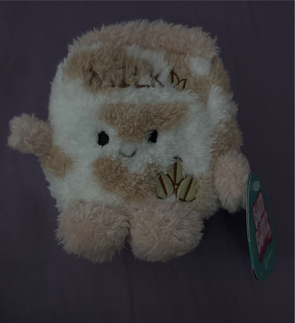 Blossom Cream Berry Bunny - Small