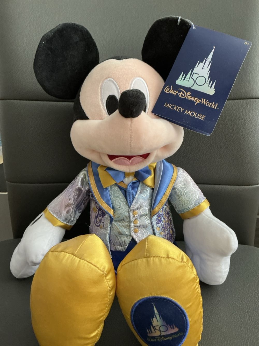 Silent Hill 2 Red Pyramid Head Thing Figure Statue 10” Magnetic Knife