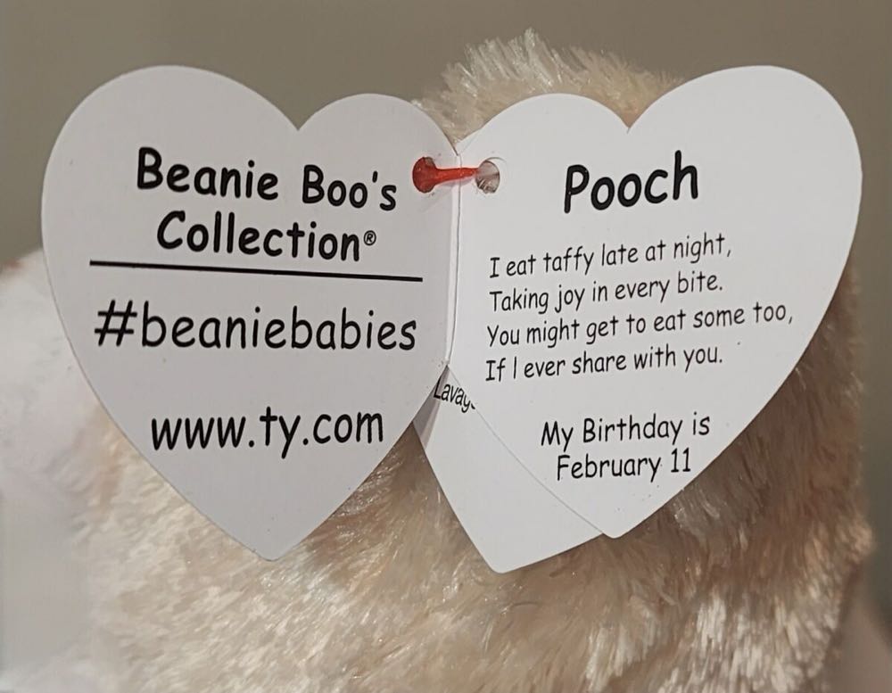 Pooch the English Bulldog  (United States) plush collectible [Barcode 008421373710] - Main Image 2