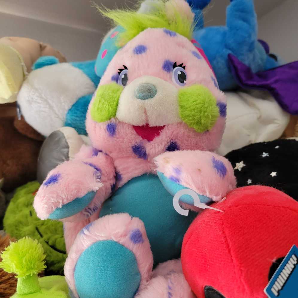 Aurora® Adorable Palm Pals™ Cheerful Carrot™ Stuffed Animal Pocket-sized Play Collectable Fun Orange 5 Inches