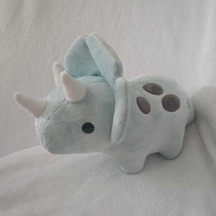 Polyester Texture Medium Tigger