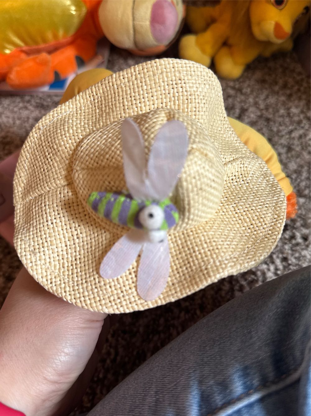 Garden Party Tigger 9 ” Plush  plush collectible [Barcode 412032287593] - Main Image 2