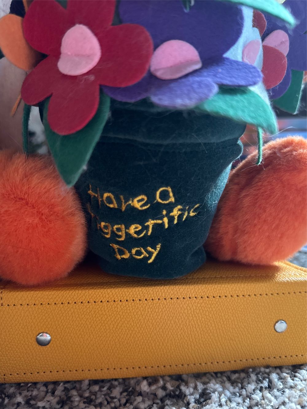 Tiggerific Flower Tigger   plush collectible - Main Image 2