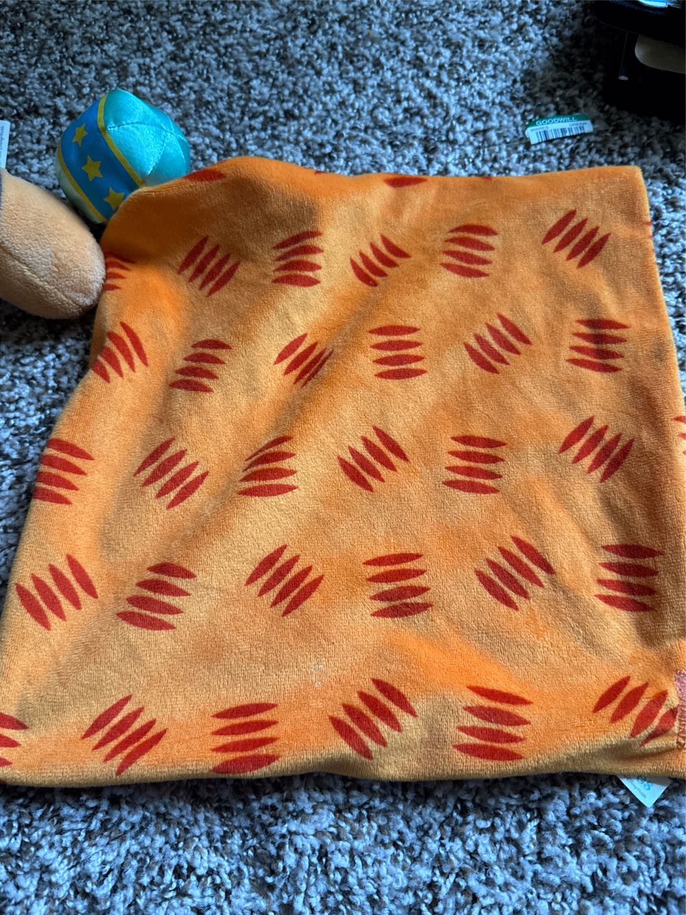 Baby Tigger With Blanket  plush collectible - Main Image 2