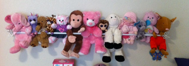 Squishmallows 5” Tinley The Valentine Ice Cream Axolotl