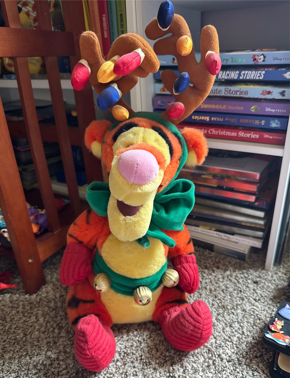 Gund Dc Comics Supergirl Yvette Stuffed Toy