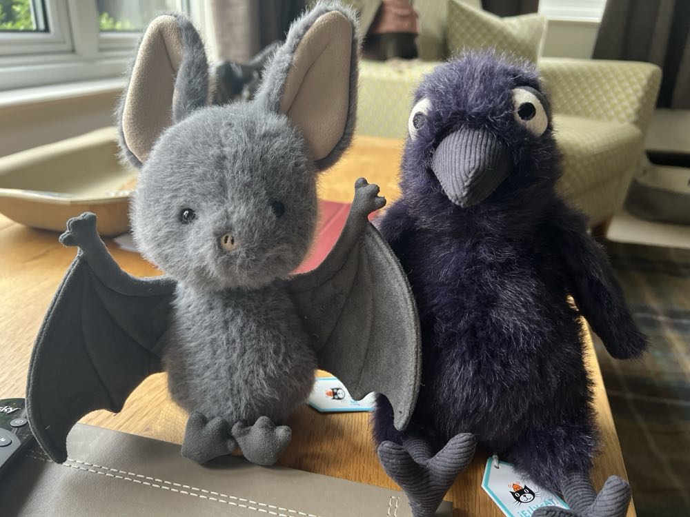 Broox Bat  plush collectible [Barcode 670983162745] - Main Image 2