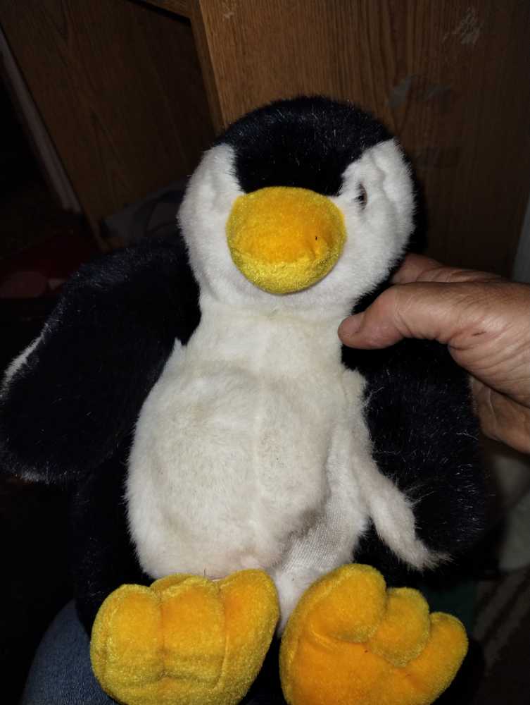 Chosun International Penguin  plush collectible - Main Image 2