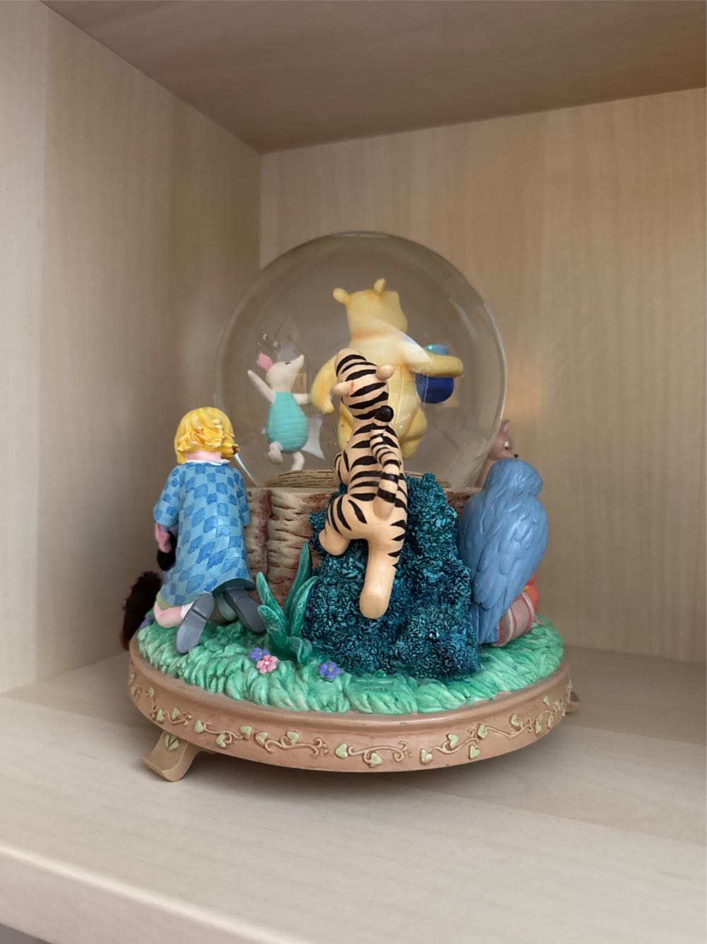Classic Winnie The Pooh Snowglobe  plush collectible - Main Image 2