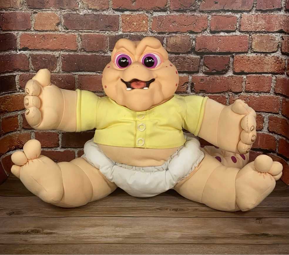 Winnie The Pooh 20” Luggage Hardside Carry On Trolley ...